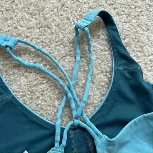 Prana Women’s Everyday Sports Bra Size XS Light Azurite Gym Active $50 - Picture 10 of 11